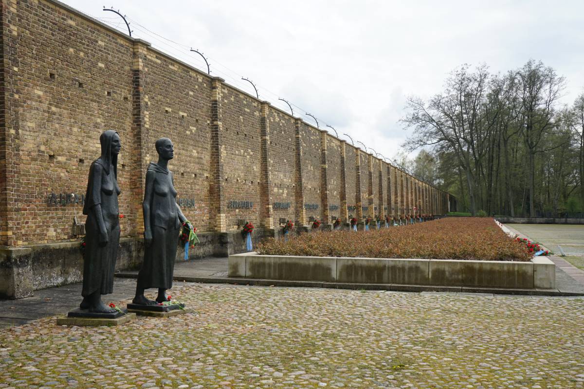 Read more about the article Pielgrzymka nauczycieli do Ravensbrück marzec 2025